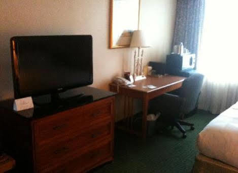Radisson Rochester Airport Eksteriør billede