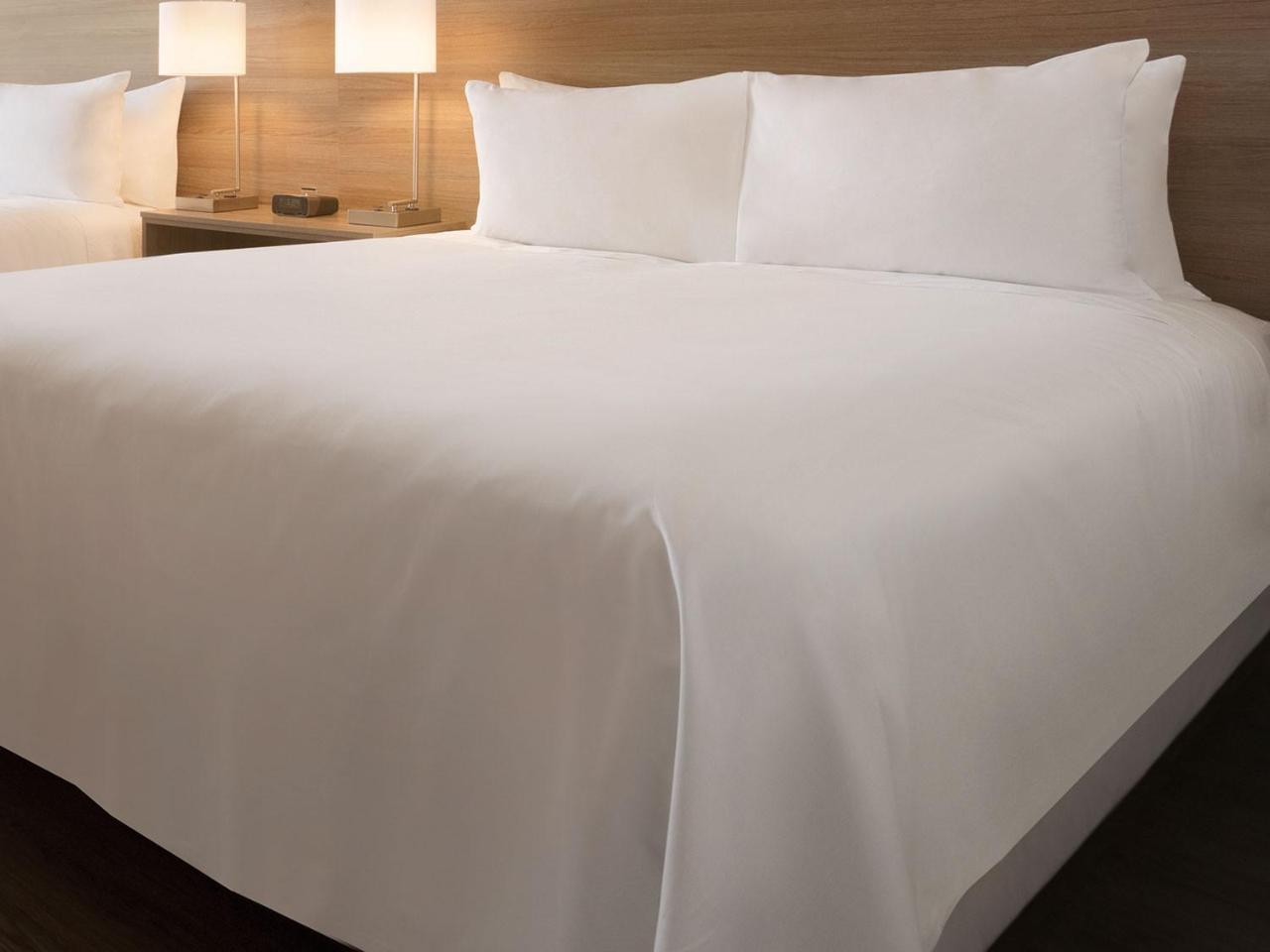 Radisson Rochester Airport Eksteriør billede